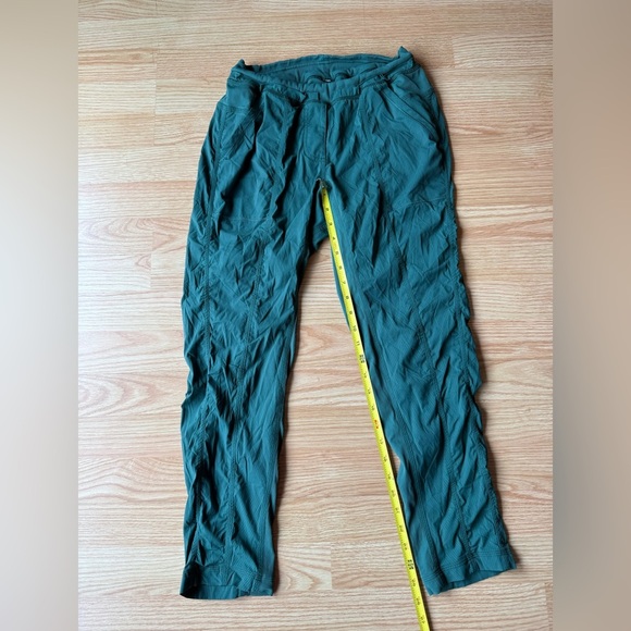 Lululemon Street To Studio Pant II Green Size 6 - Picture 3 of 7